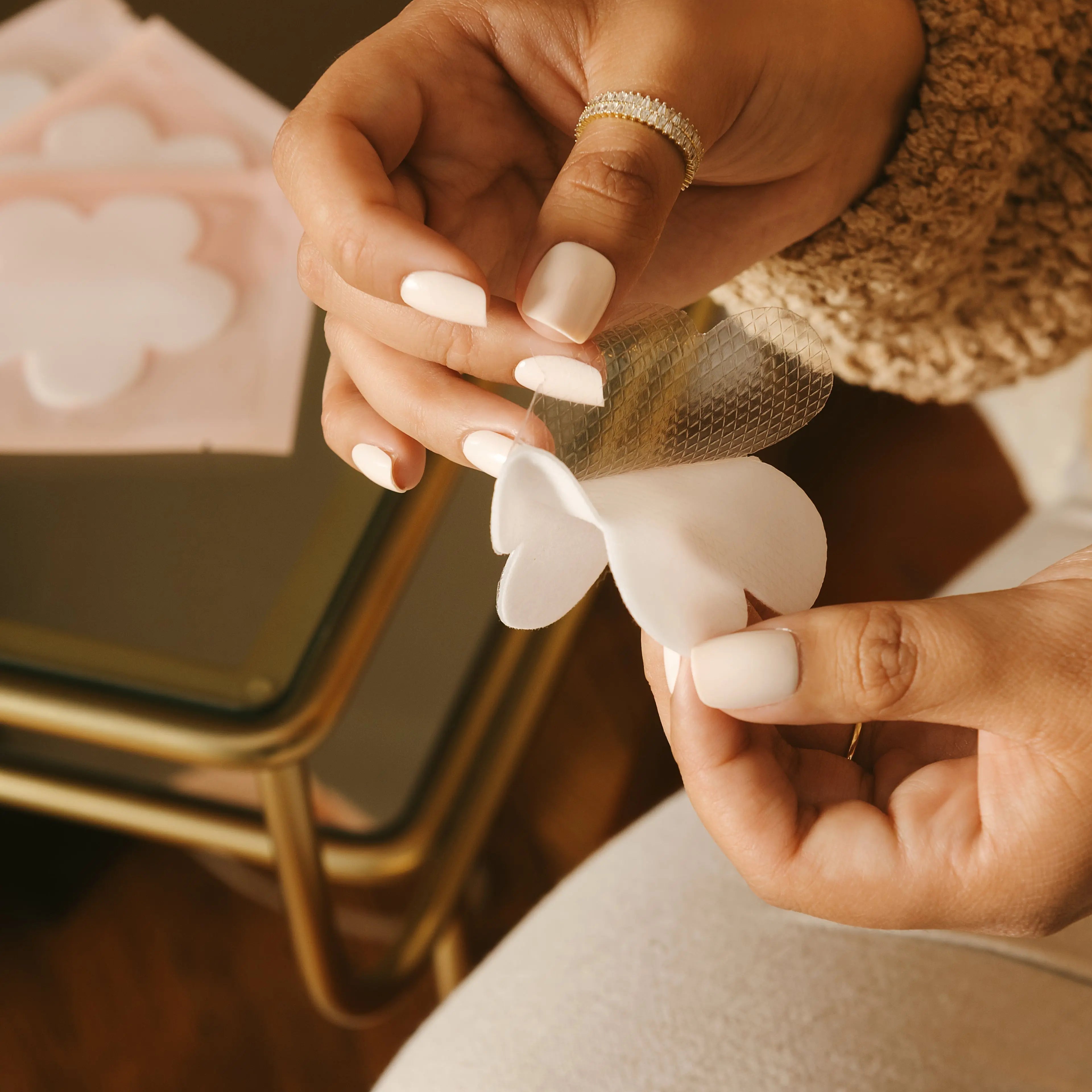 Why-a-Nipple-Shield-Should-Be-a-Breastfeeding-Essential Le Lolo