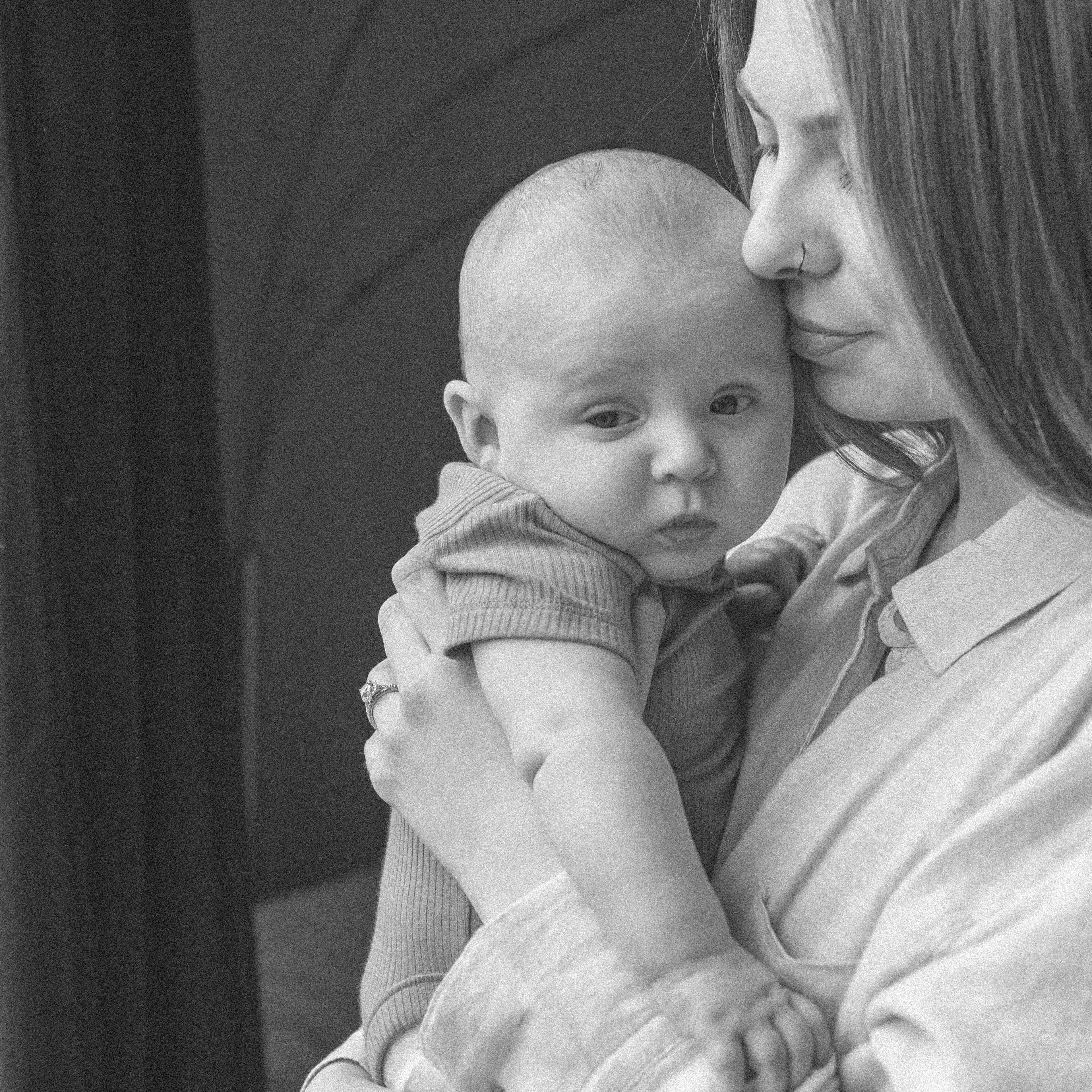 Mom-to-Mom-You-Need-To-Hear-This. Le Lolo