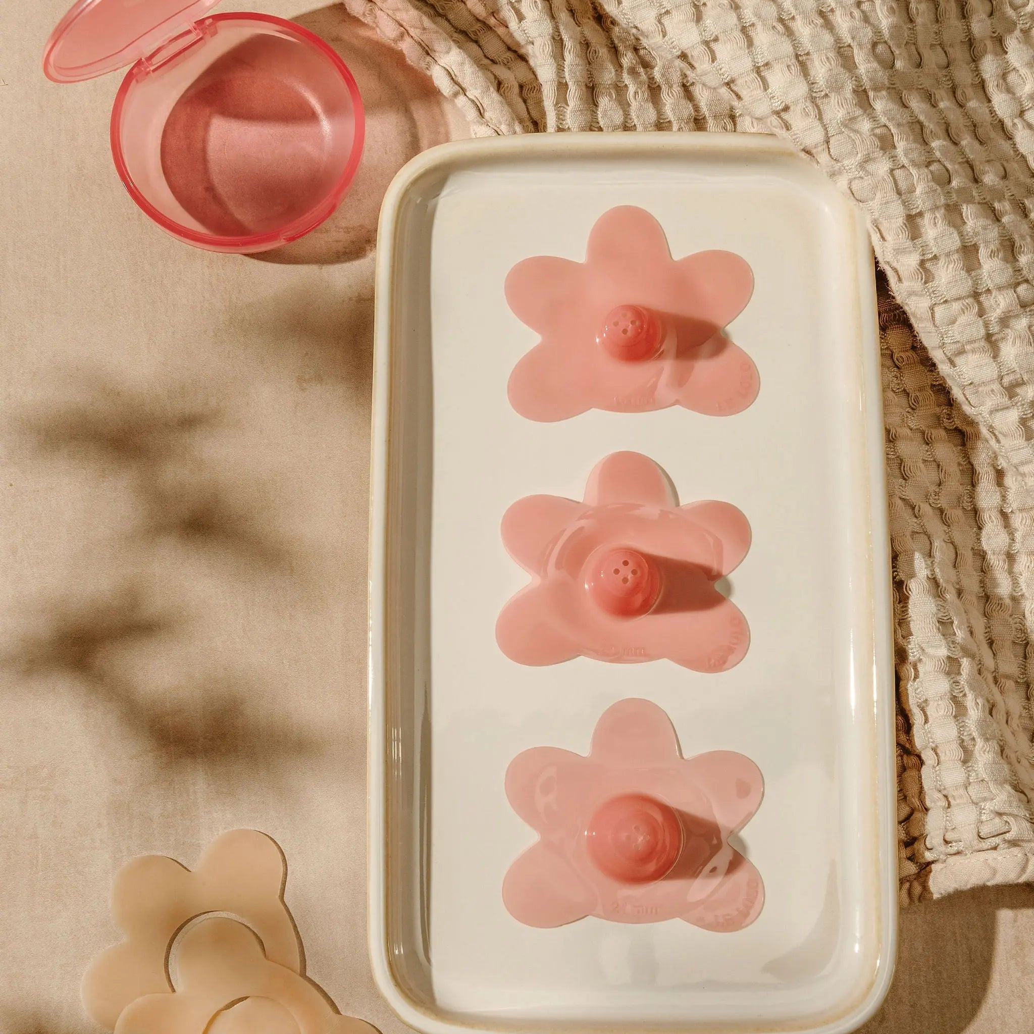 A Doula’s Perspective on the "Perfect Fit Kit" Nipple Shield Set by Le Lolo Le Lolo