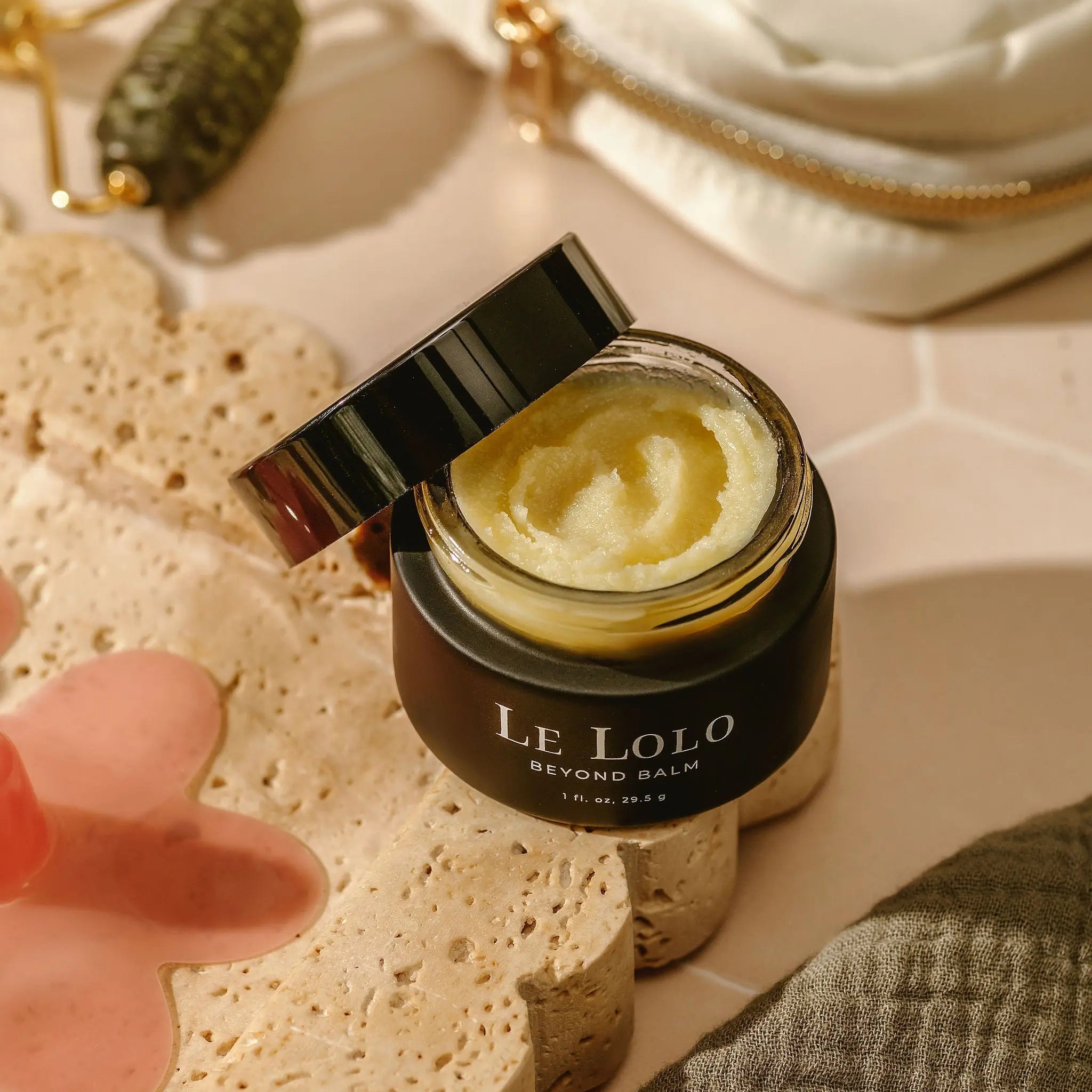Nipple Cream Lanolin Free: What’s the Difference Between Lanolin and Lanolin-Free Nipple Balm?