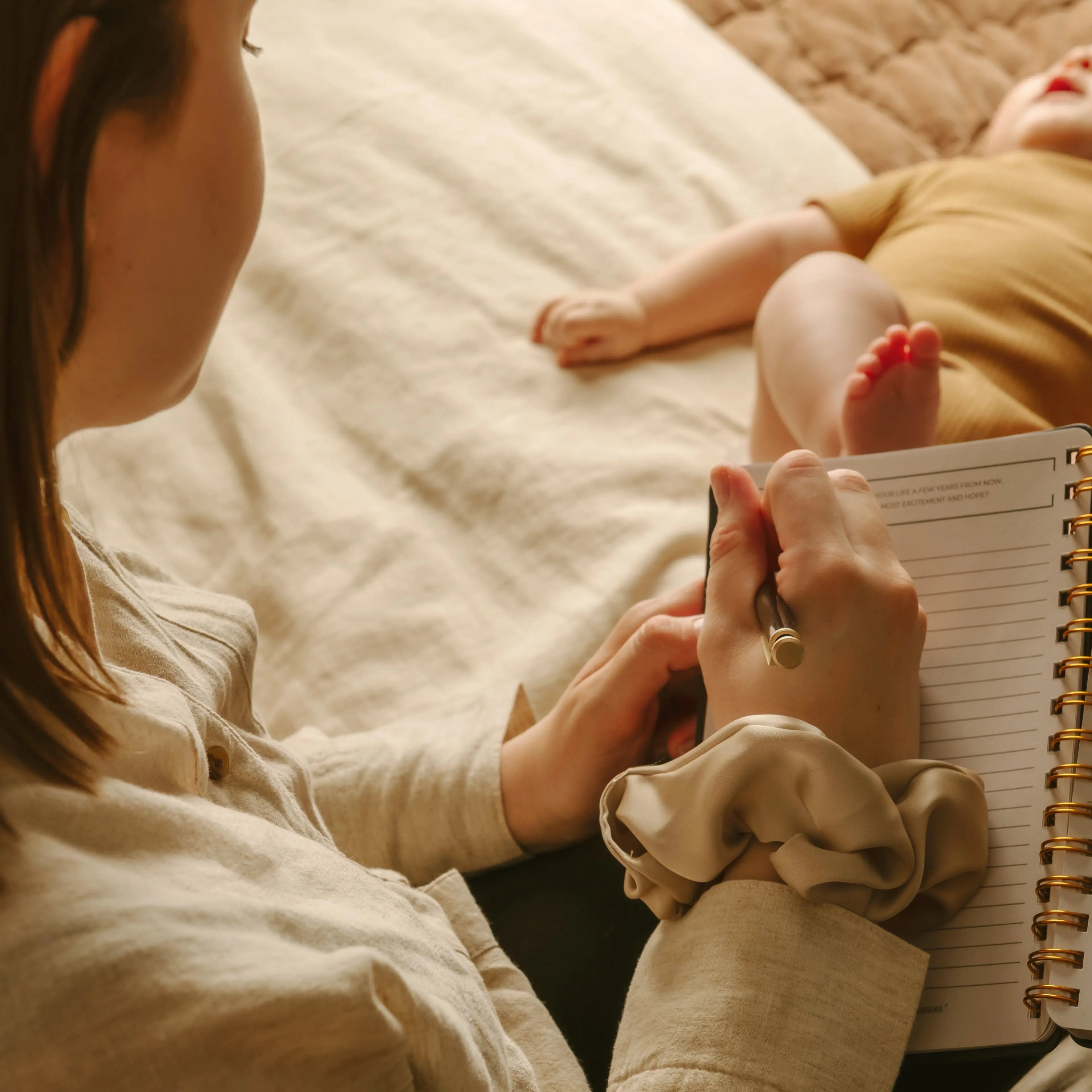 Dear-New-Mom-It-s-Okay-to-Miss-Who-You-Were Le Lolo