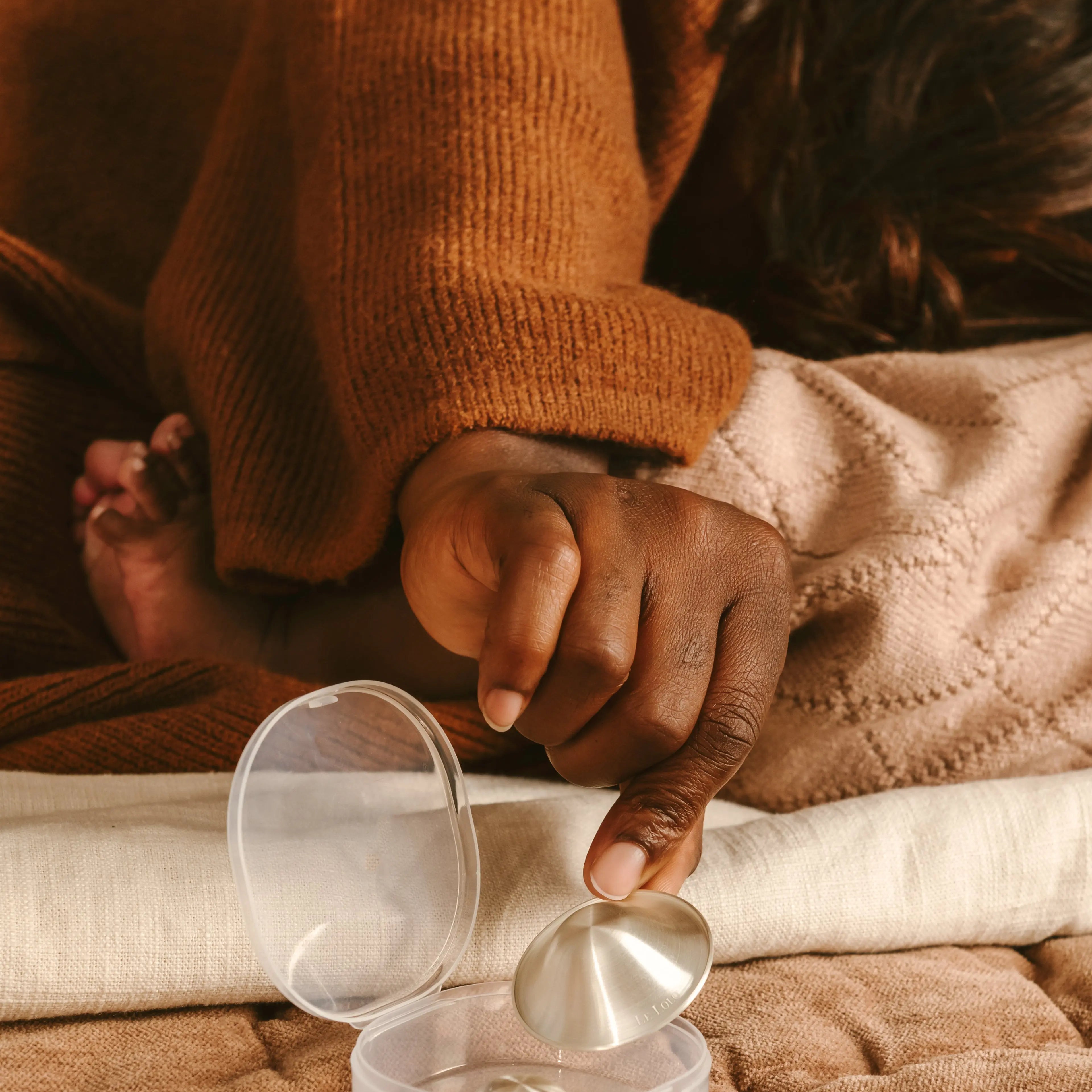 Le Lolo 999 Silver Nursing Cups