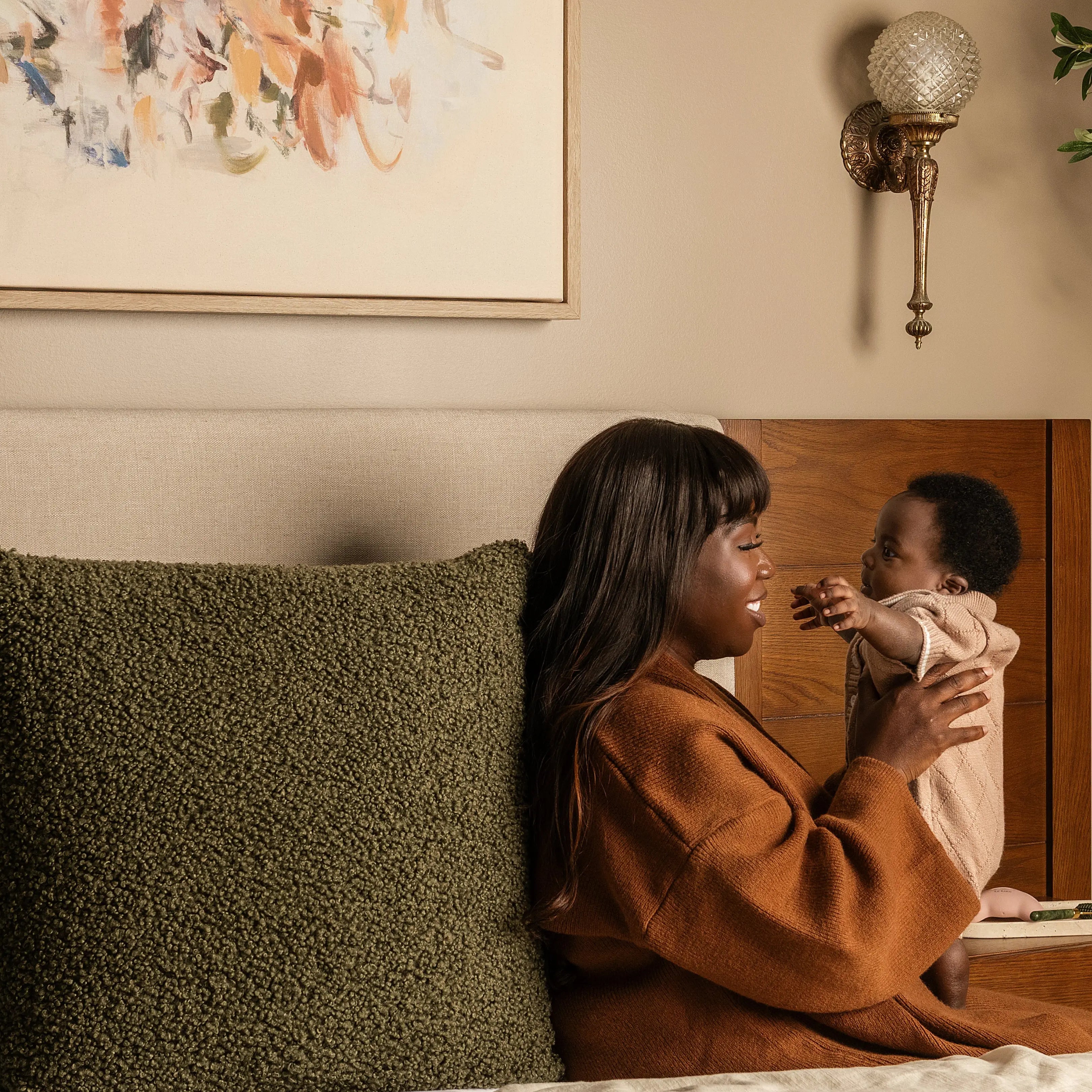 Top-5-Tips-for-Being-a-New-Mama Le Lolo