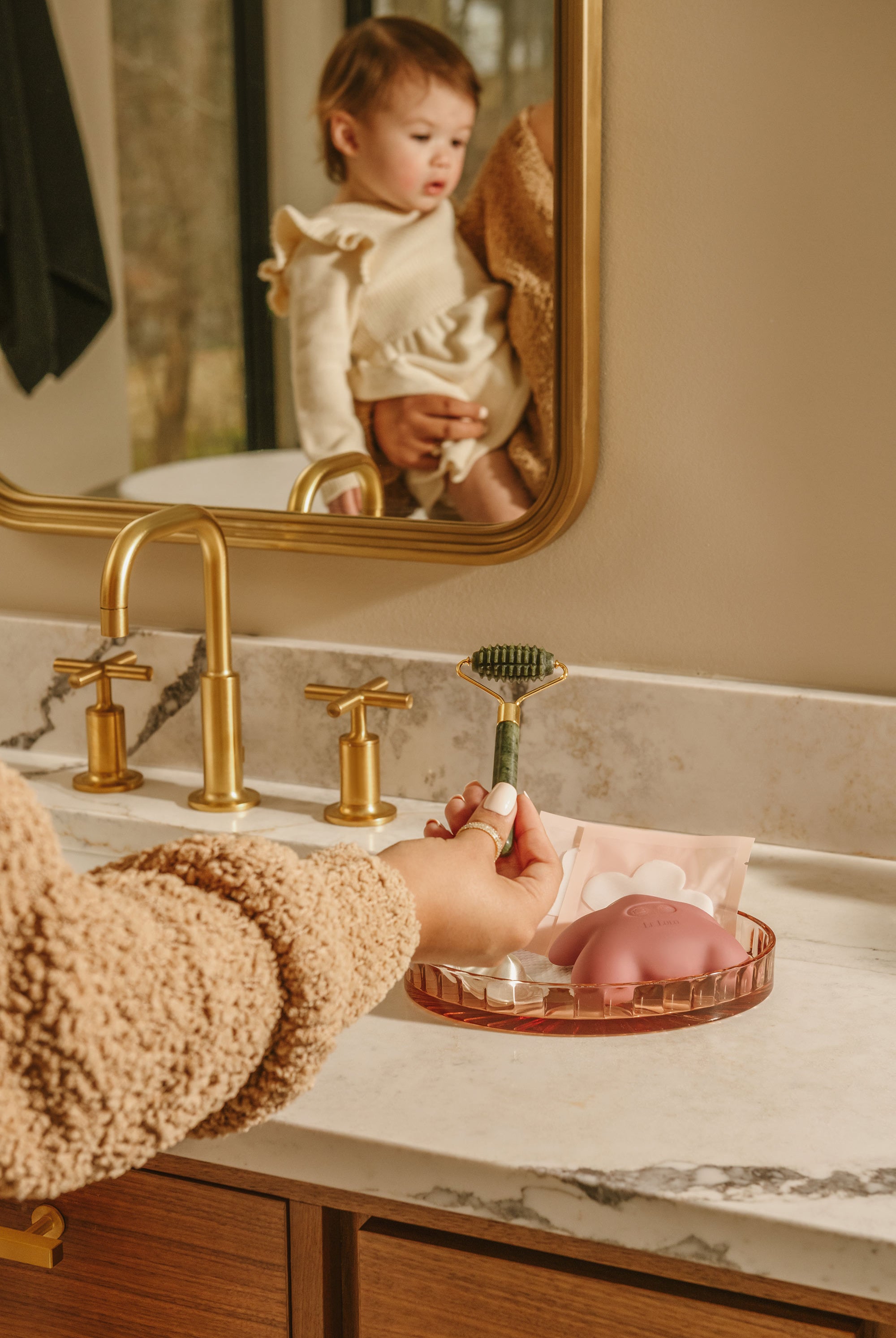 Jade ridged roller – postpartum massage tool for natural lactation relief