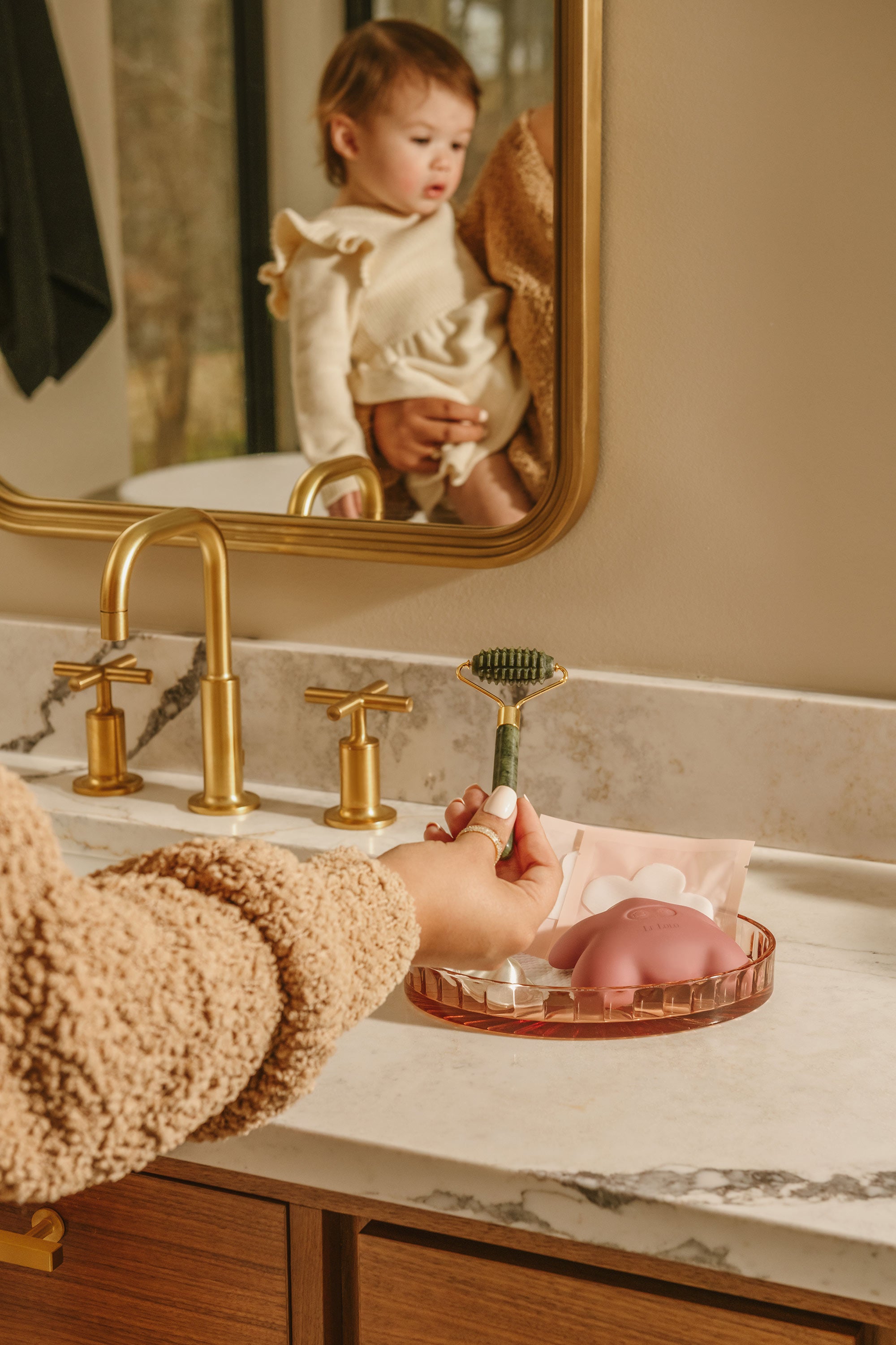 Jade ridged roller – postpartum massage tool for natural lactation relief