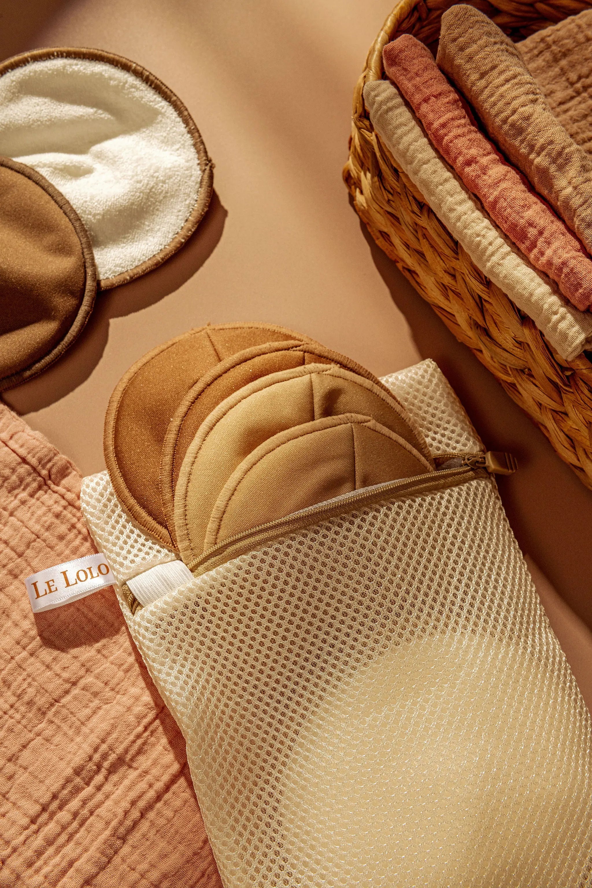 Reusable organic cotton nursing pads postpartum