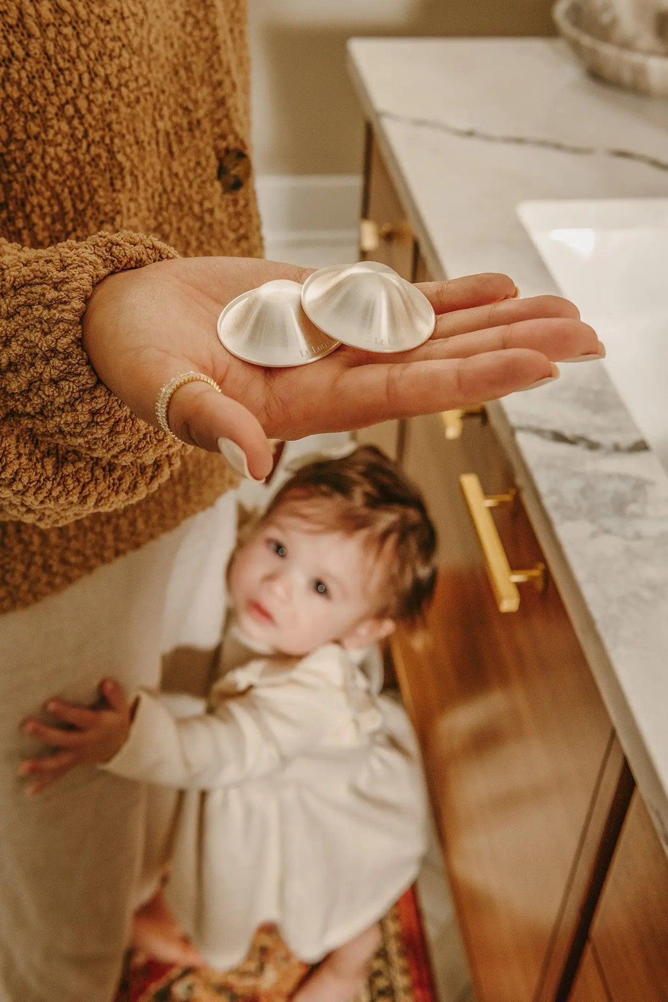 Buy silver nursing cups online – 999 silver nipple protectors for new moms