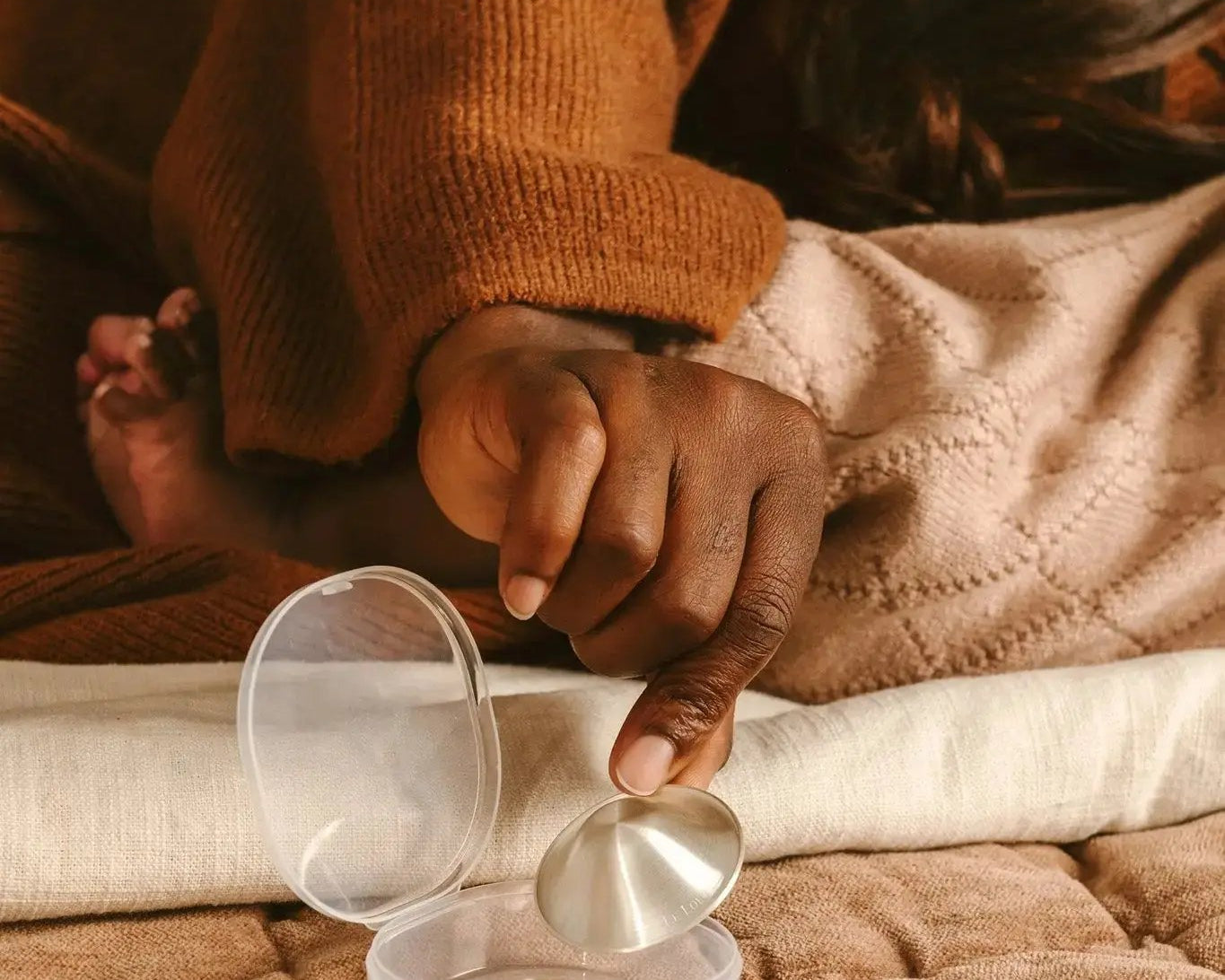 LeLolo silver nursing cups