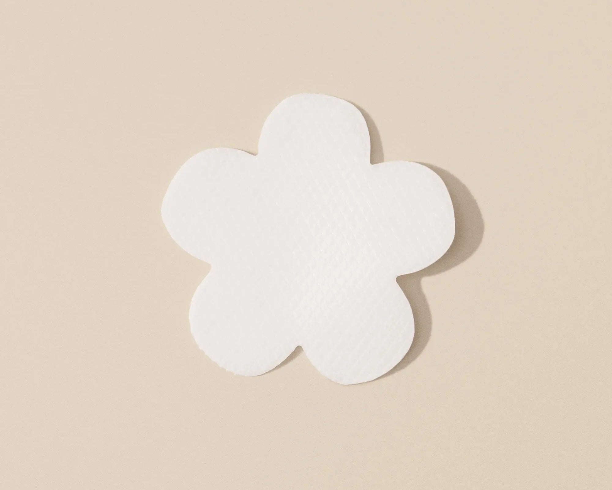 Hydrogel nipple pads – cooling and calming nipple care for breastfeeding mothers