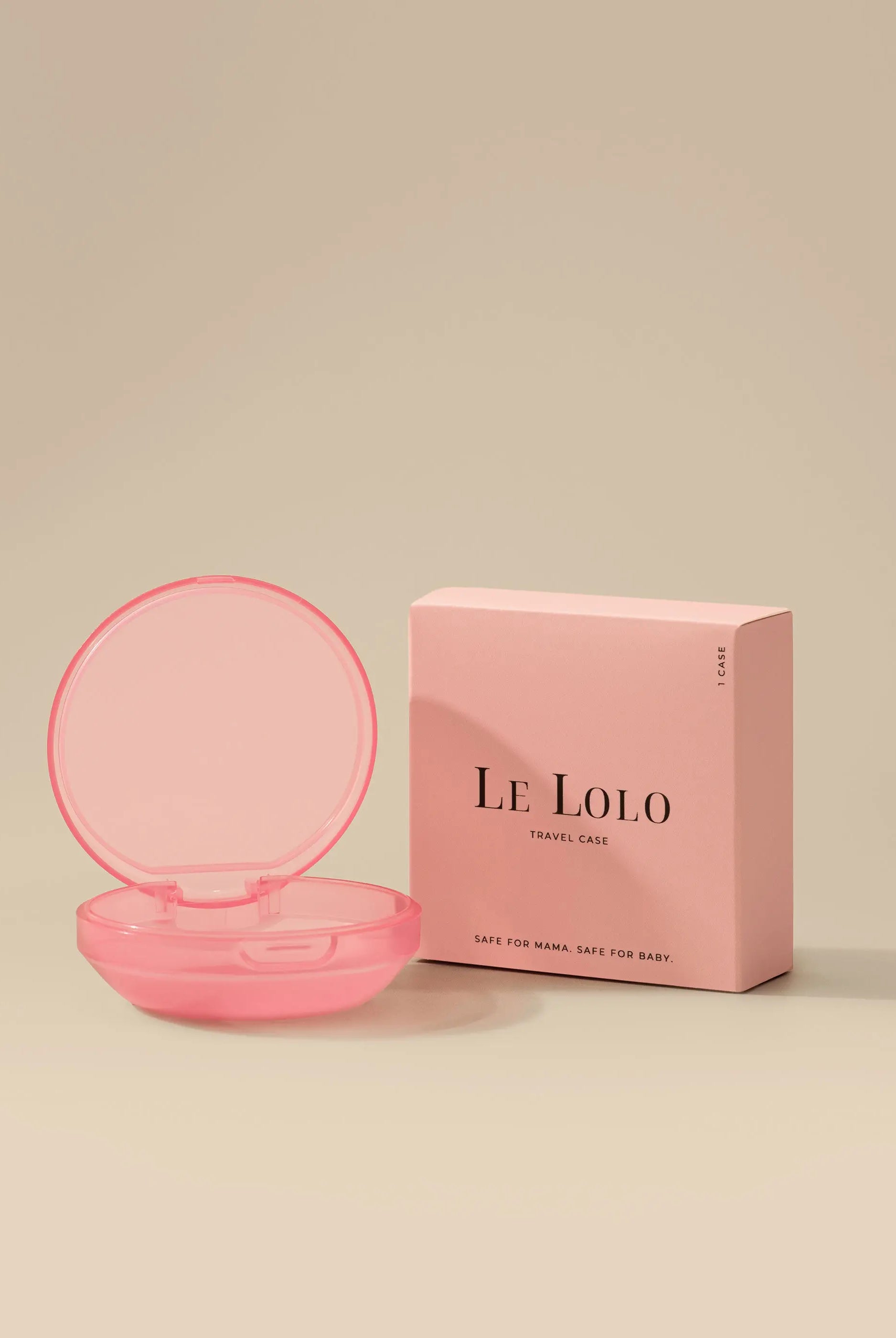 Nipple shield travel case – portable and hygienic storage for moms