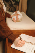 Journal: Journal Prompts for Mama + Daily Tracker for Baby Le Lolo