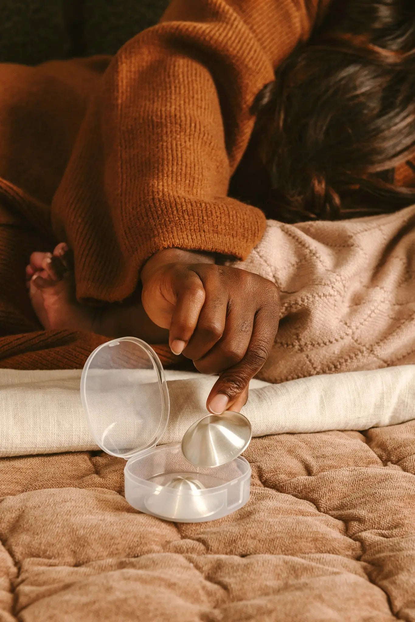 Silver healing cups for cracked or sore nipples