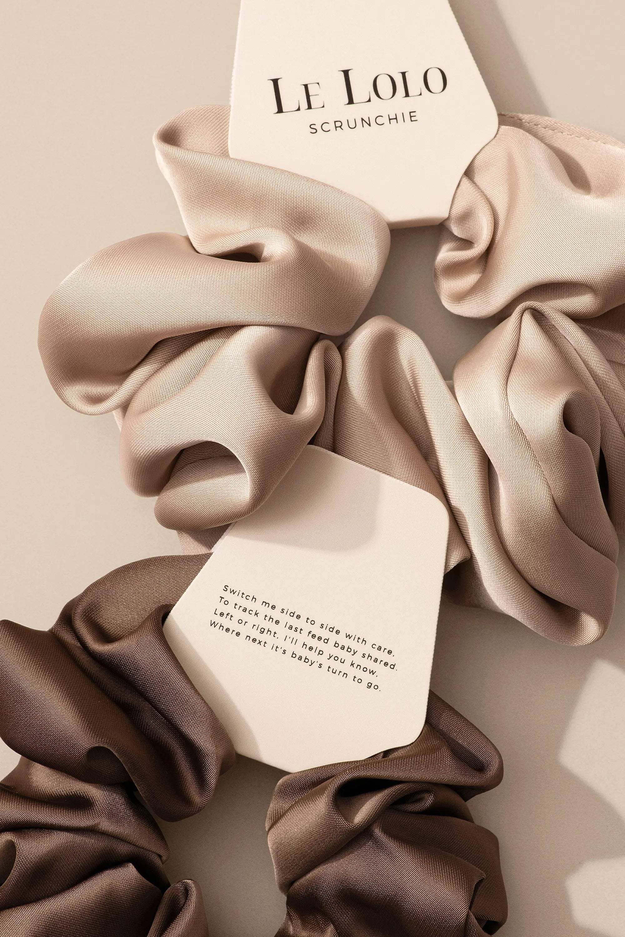 Breastfeeding accessory for tracking last feed side